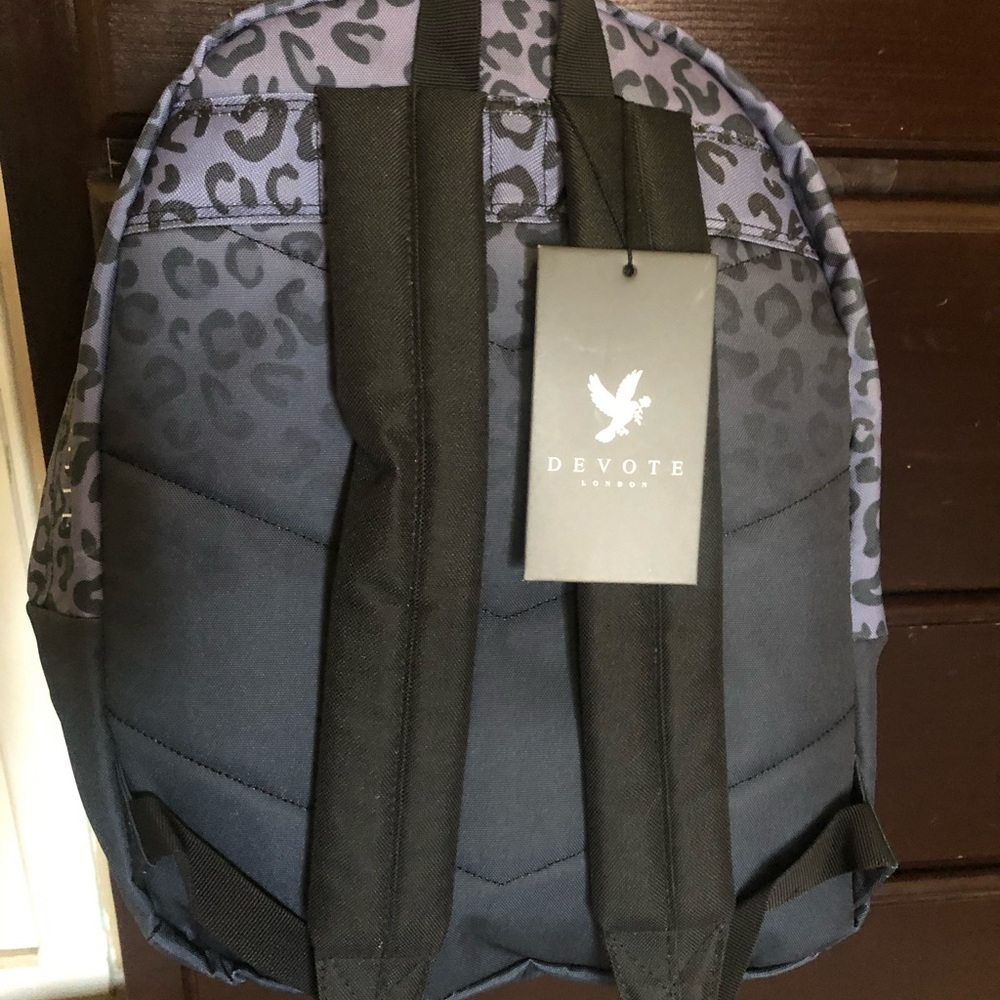 Devote Backpack - Picture 5 of 5
